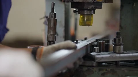 Worker adjusts metal mold with gloved hands 스톡 동영상 340269229