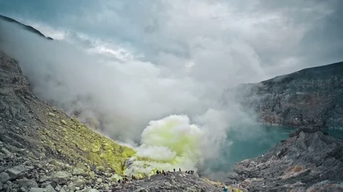 Worker carries sulfur Video stock 86748258