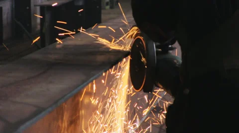 Worker with circular saw Stock Footage 37334050