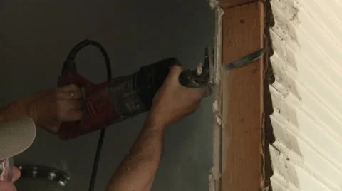 Worker cutting drywall Stock Footage 57714991