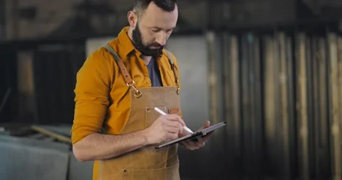 Worker with a digital tablet at the plant Stock Footage 147283978