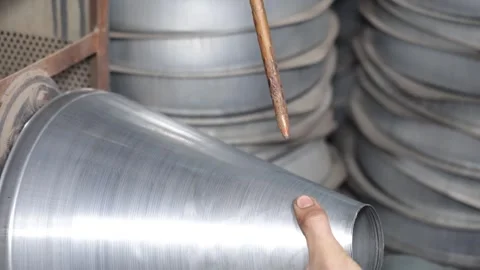 Worker Inspecting Handmade Aluminium Cone Part Vídeo Stock 339219924
