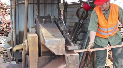Worker on junkyard Stock Footage 39764028
