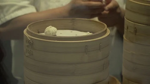 Worker making dumplings. Close up. Slow motion.  Video stock 78885076