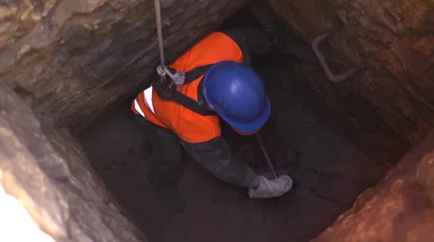 Worker man turns valve Video stock 22794274