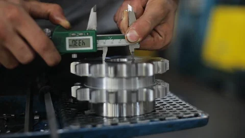 Worker is measuring close up Video stock 128021481