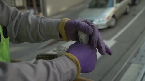 Worker operating San Francisco cable car Stock Footage 125776226