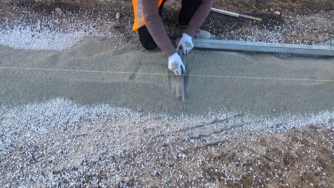 Worker prepares the foundation Stock-Footage 86660919