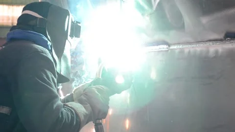 Worker production welding/grinding/other 動画素材 146836759
