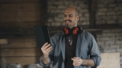 Worker showing construction site on video call Stock Footage 149293279