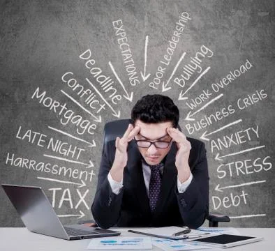 Worker thinks solution of his problems Foto stock
