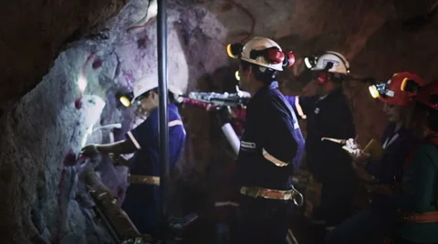 Worker in tunnel mine Stock Footage 32970661