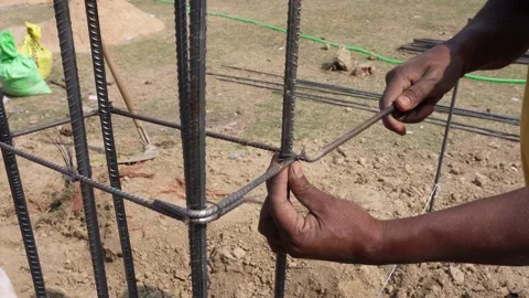 Worker Tying Rebar Cage 스톡 동영상 332575135