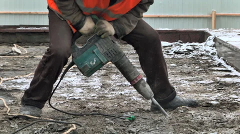 Worker Using A Jackhammer 스톡 동영상 46718192