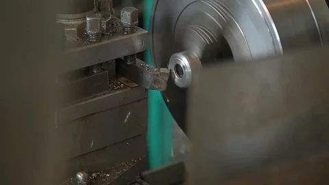 A worker working on a lathe Stock-Footage 95102780