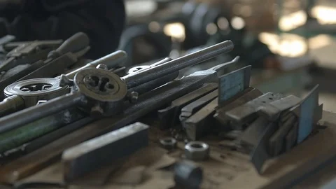 A worker working on a lathe Stock-Footage 95102781