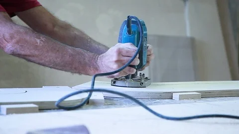 Worker working with milling machine Video stock 97730828