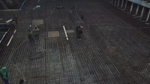 Workers are is in the process of working 스톡 동영상 112016118