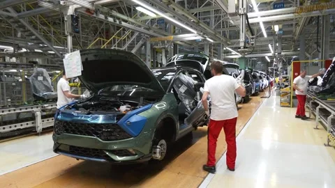 Workers Assembling Vehicles on Modern Automotive Production Line Stock-Footage 346232645