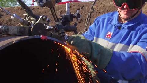 Workers carry out work on laying the oil pipeline. Stock Footage 139710806