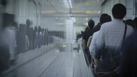 WORKERS COMMUTE Video stock 96020956