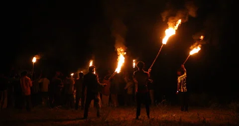 Workers with Fire Torch in Night 库存影片 339776001