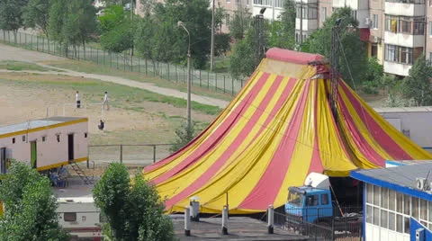 Workers installing and do lacing line on circus pavilion Stock-Footage 24731690