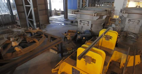 Workers Move The Path Of The Equipment In The Workshop  (4K) Video stock 60771799