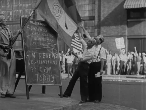 Workers protest for annual wage at General Motors Fisher Body Plant - 1939 스톡 동영상 112126163
