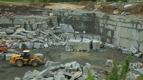Workers in a stone quarry Stock Footage 71381655