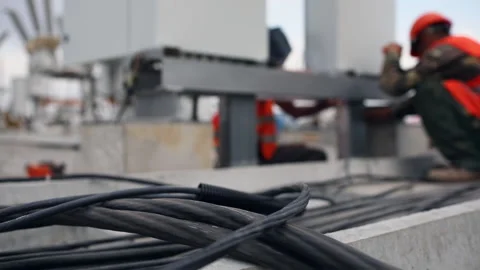 Workers welding metal structures Stock-Footage 172111710