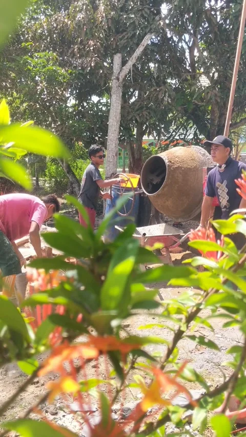 Workers working on road construction Stock Footage 322558380