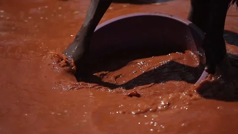 Workers working in the Uganda gold mine Stock Footage 148746840