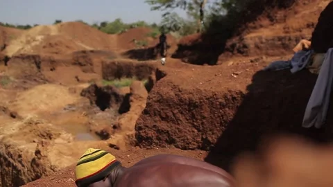 Workers working in the Uganda gold mine Stock Footage 148746977