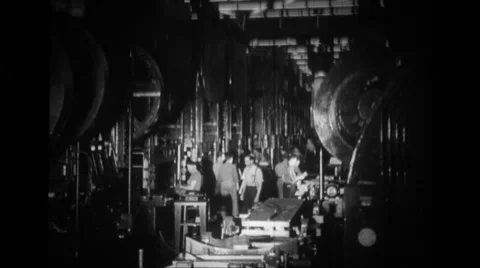 Workers working at Willow run airplane plant Stock Footage 39913704