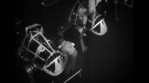 Workers working at Willow run airplane plant Video stock 39913728