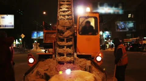 Workers5 Stock Footage 9782550