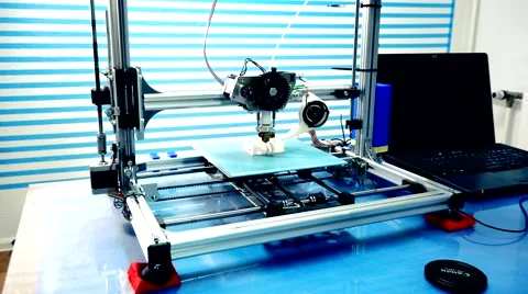 Working 3d printer make plastic box 動画素材 61721903