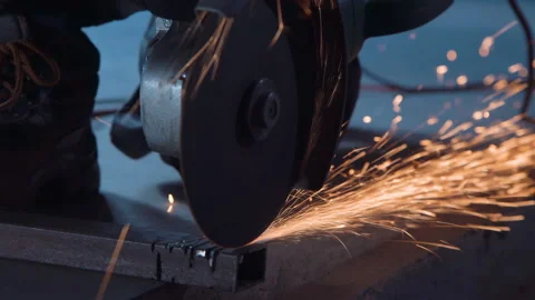 Working angle grinder Stock Footage 100543381