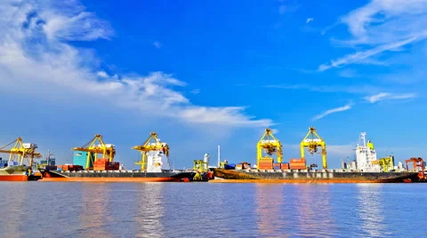 Working at Bangkok shipyard time lapse. Stock Footage 41105001