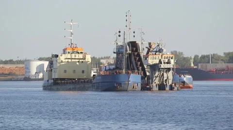 Working dredger Stock Footage 54650562