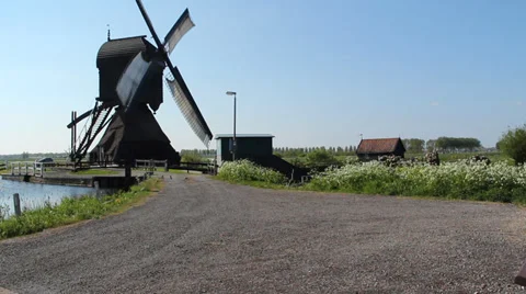 A working Dutch windmill Stock Footage 37281055