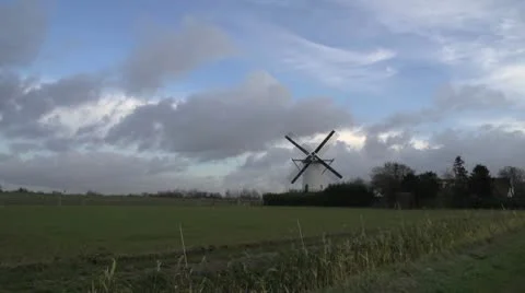 Working dutch windmill - long shot Stock Footage