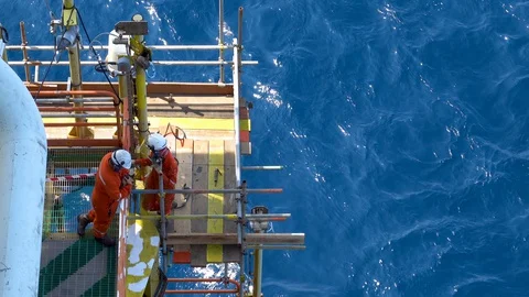 Working At The Edge Platform. Video stock 129529869