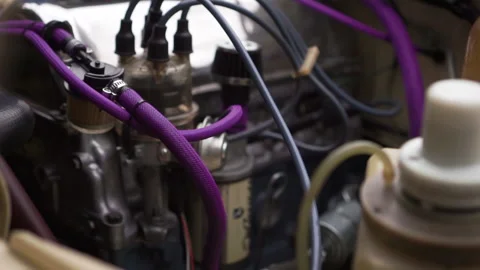 Working engine. Footage. Ignition spark distributor with transparent cover. View 스톡 동영상 168536204