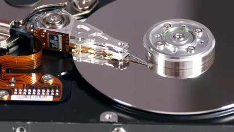Working HDD 库存影片 70377114