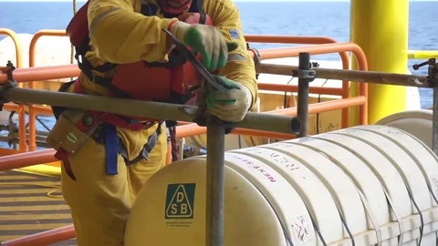 Working at height and overboard. Video stock 83605674