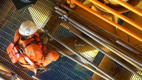 Working at height and overboard. Video stock 94560693