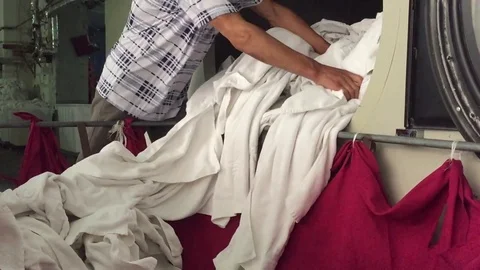 Working machine Vídeo Stock 79320910