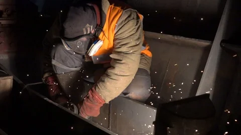 Working man and sparks Stock Footage 101893291